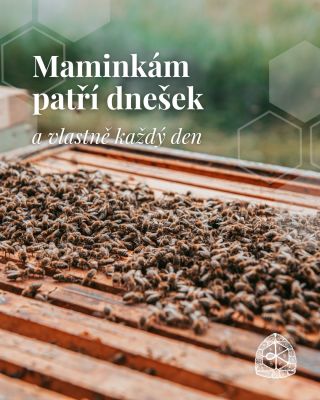 Přejeme krásný Den matek a říkáme jedno velké DĚKUJI 🌸 Maminky jsou jako med – laskavé, hřejivé a vždy při ruce, když je...